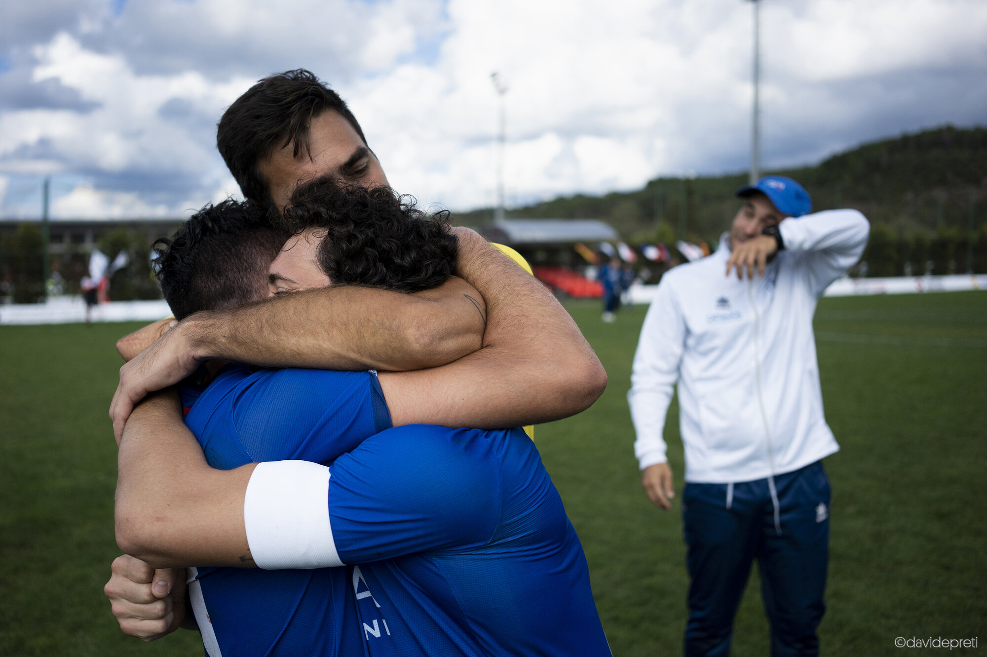 Istanbul, Turkey — October 5, 2022.

Italian players Daniel Priami, Lorenzo Marcantognini, and Francesco Messori celebrating their victory over Iraq, marking Italy's historic first qualification for the quarter-finals at the Amputee Football World Cup.

