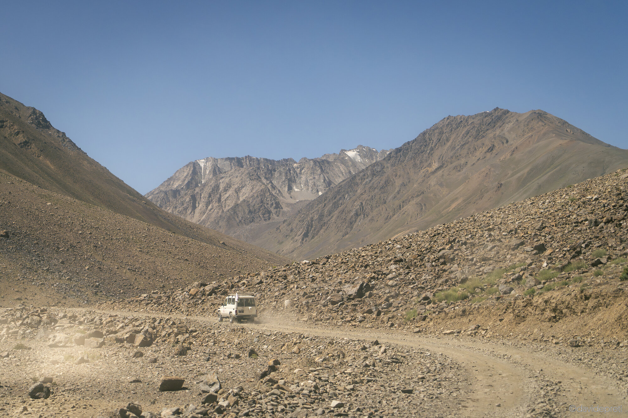Badakhshan Valley, Afghanistan — July 11, 2025.

The return road leading towards the high-altitude mountain pass separating the Badakhshan Valley from the Panjshir Valley, at nearly 5,000 metres above sea level in north-eastern Afghanistan.
